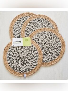 Naturally Danny Seo Braided Round Placemats - Black & Natural (Set of 4)